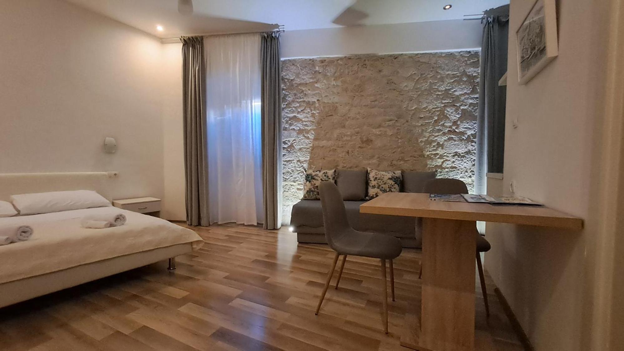 Medulic Palace Rooms & Apartments Sibenik Exterior photo